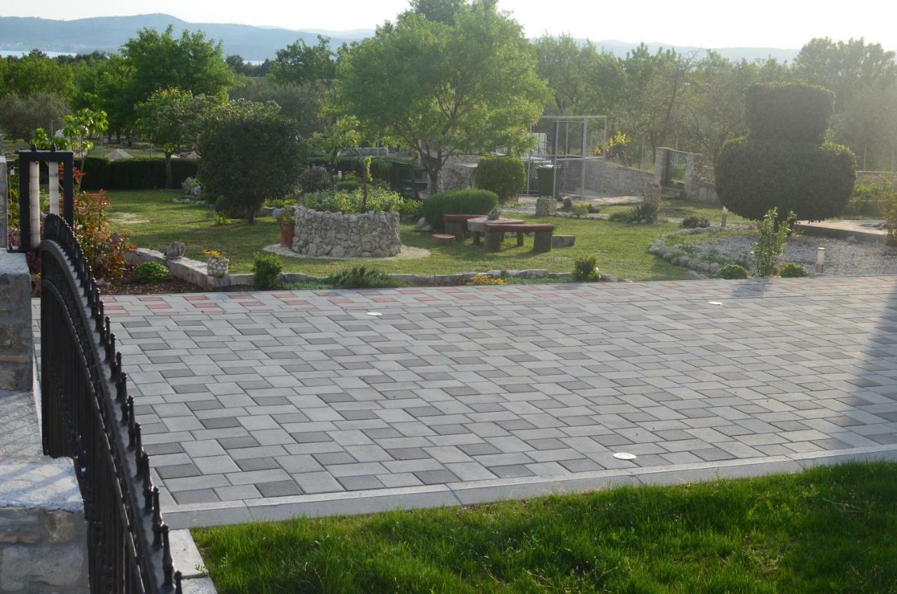 Apartment Ariela Skradin Εξωτερικό φωτογραφία