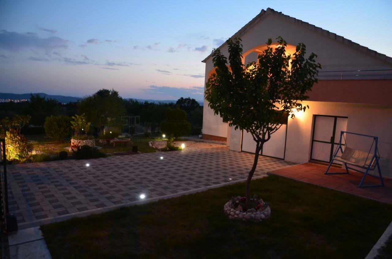 Apartment Ariela Skradin Εξωτερικό φωτογραφία